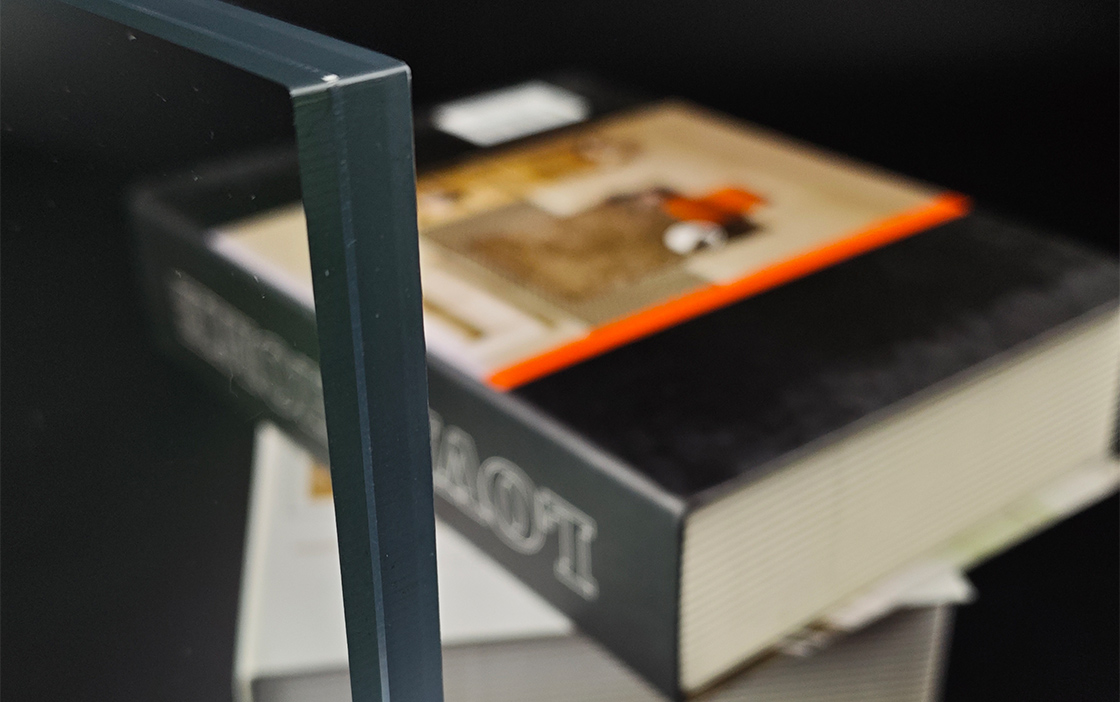 Bullet-Resistant Polycarbonate Sheet